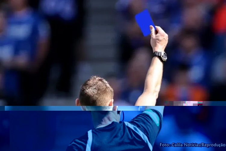 VEM AÍ O CARTÃO AZUL NO FUTEBOL... NÃO FALTA MAIS NADA...